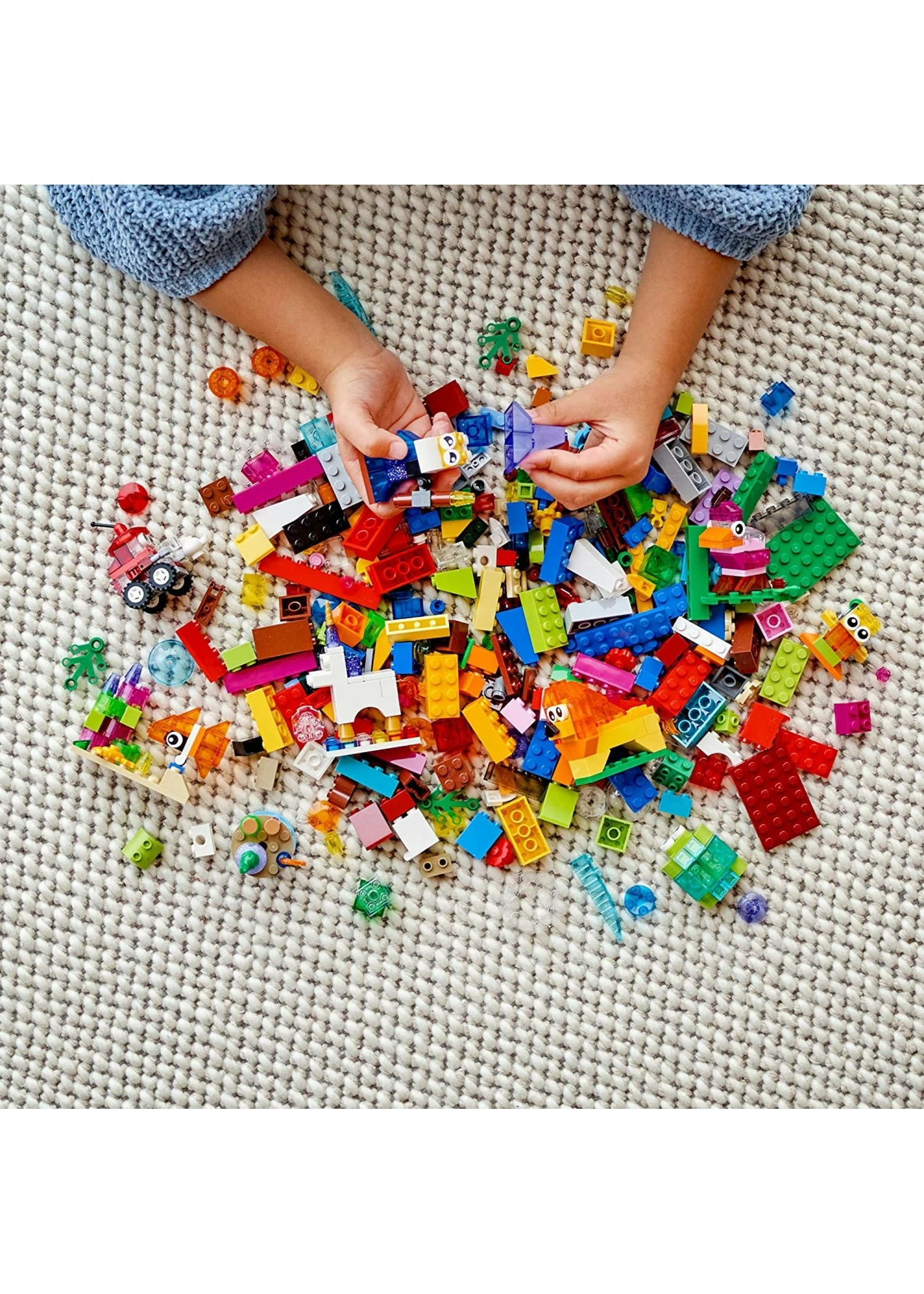 Lego 11013 - Creative Transparent Bricks 4 Lego 11013 - Creative Transparent Bricks - Image 2